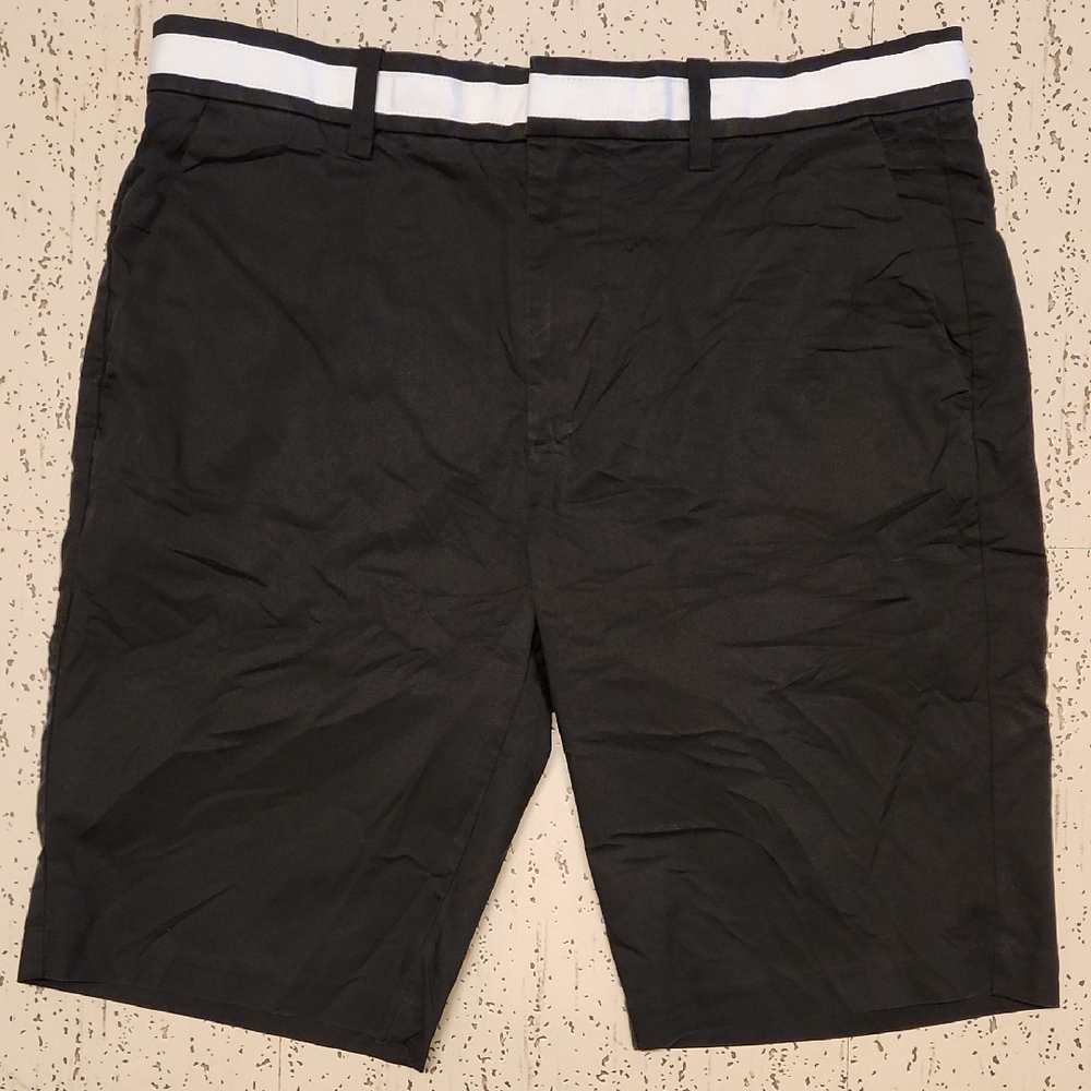 G/FORE Black Everyday Casual Flat Front Shorts with White Waist